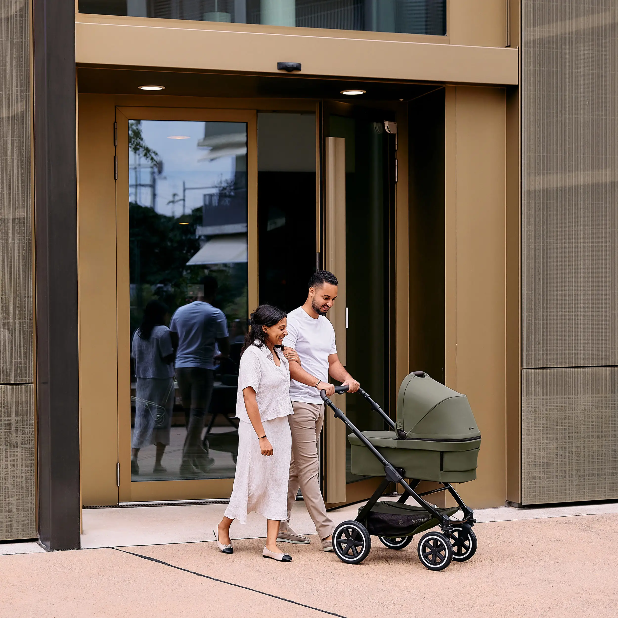 Zestaw wózka 4w1 Samba 2 z bazą Isofix - Avocado