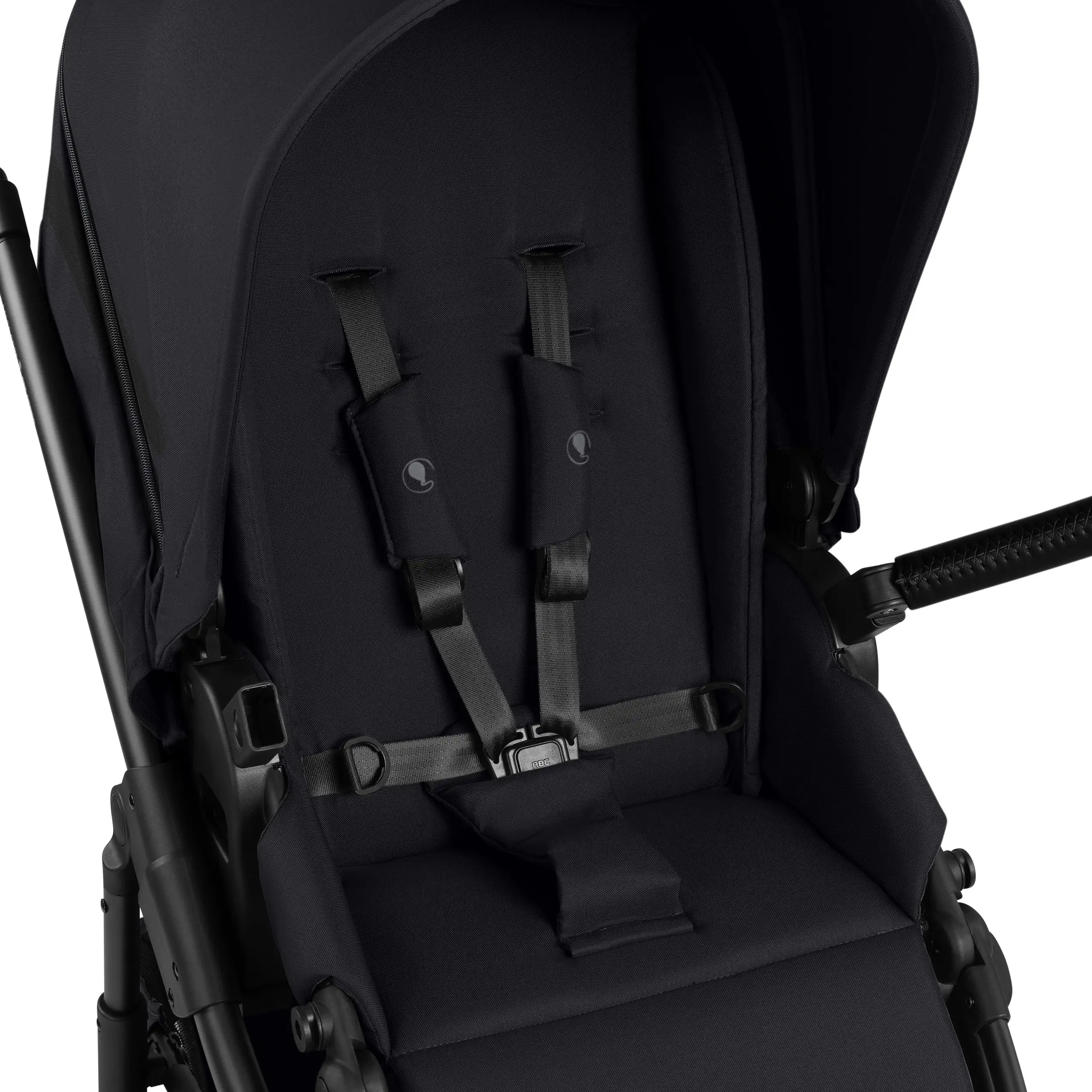 Zestaw wózka 4w1 Salsa Core z fotelikiem Calla z funkcją leżaczka i podstawą Isofix Root – Ink
