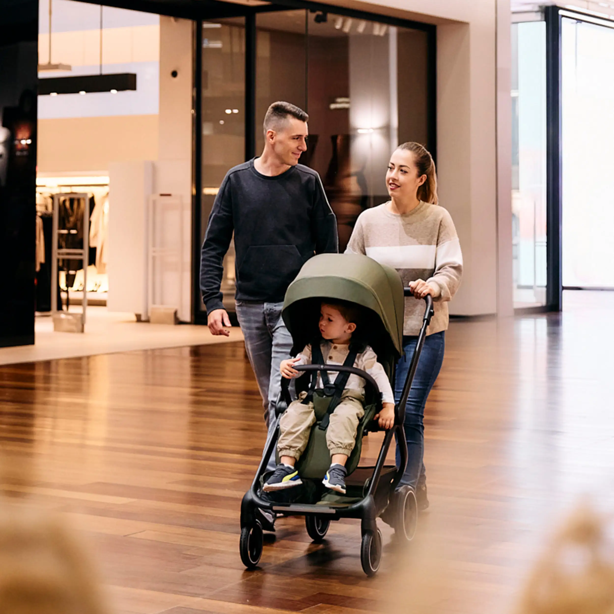 Zestaw wózka 4w1 City Life z bazą Isofix - Avocado