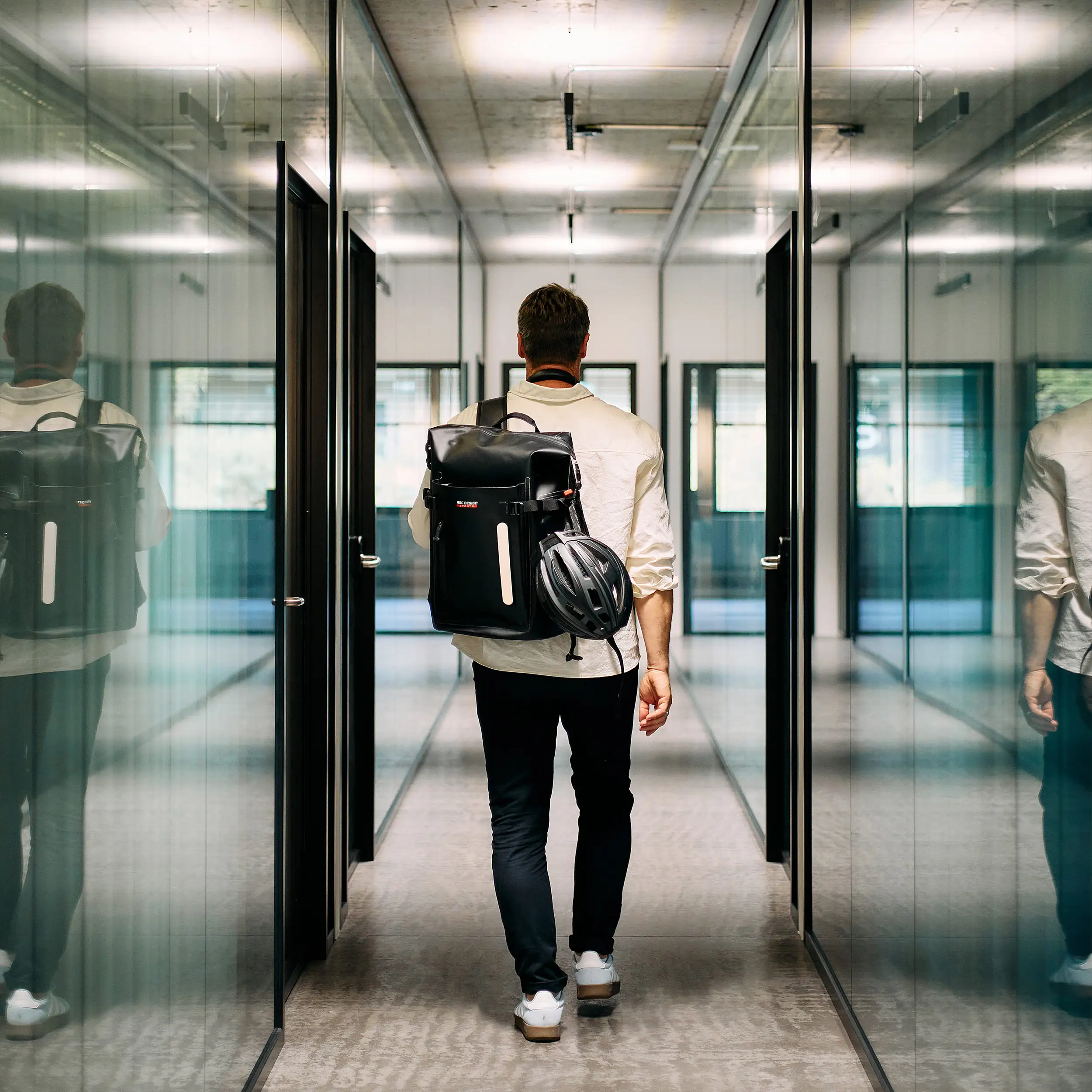 Plecak Zürich 24L do codziennego użytku i do biura - Ink