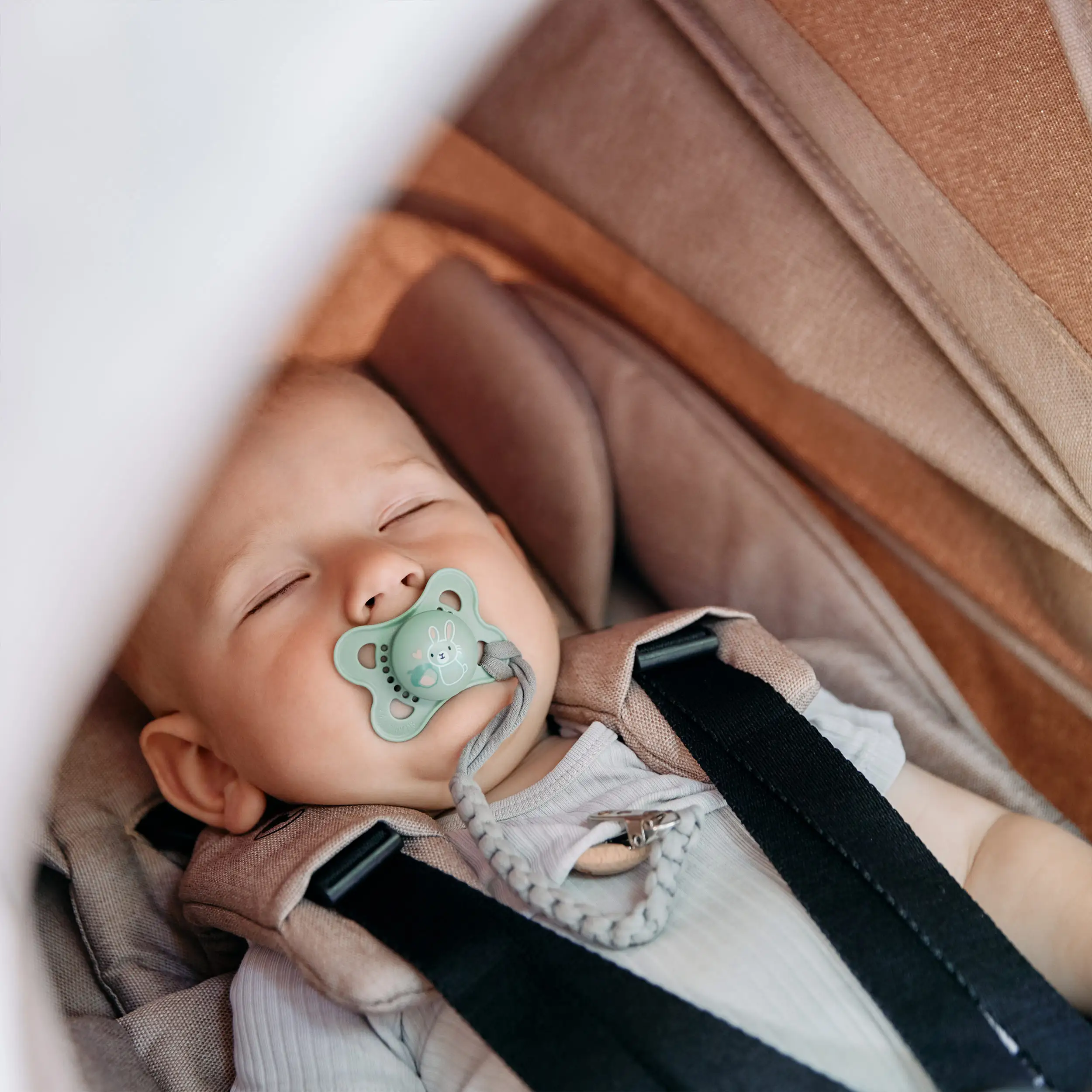 Zestaw wózka 4w1 Salsa 5 Air z bazą Isofix - Camel